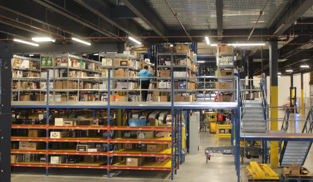 Breakthru Beverage features latest tech at Middletown opening