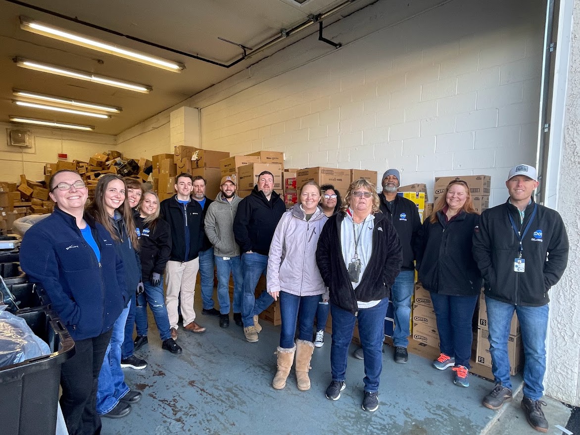 Dot Foods donates $36K to local food pantries