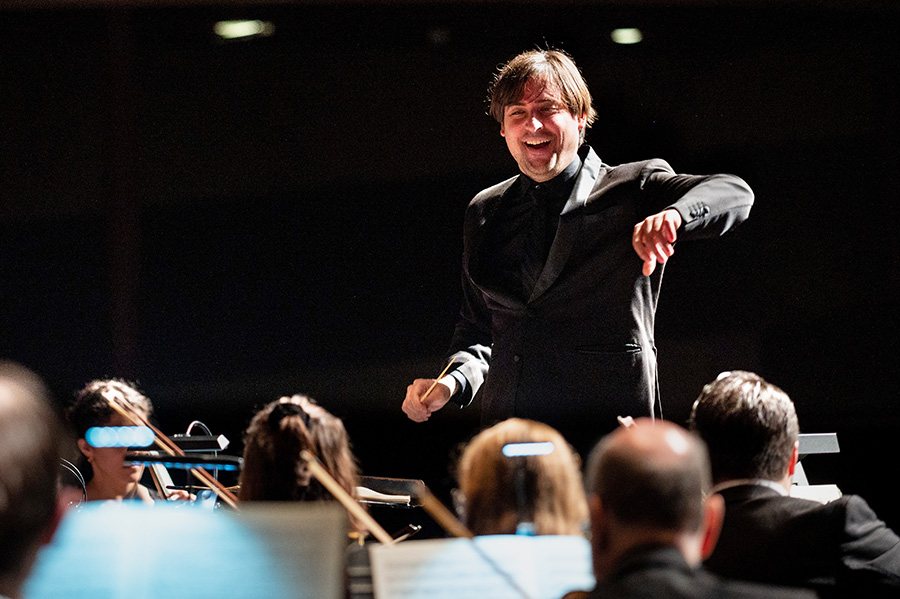 Mid-Atlantic Symphony Orchestra Music Director receives two Grammy Nominations