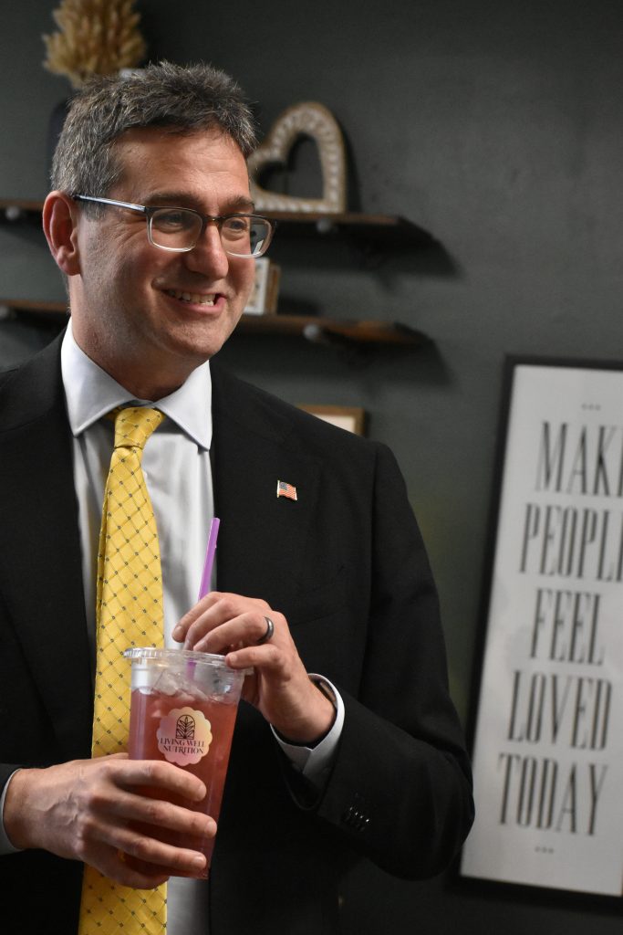 Governor  Matt Meyer visited small businesses in Milford Thursday afternoon. l DBT PHOTO BY JENNIFER ANTONIK