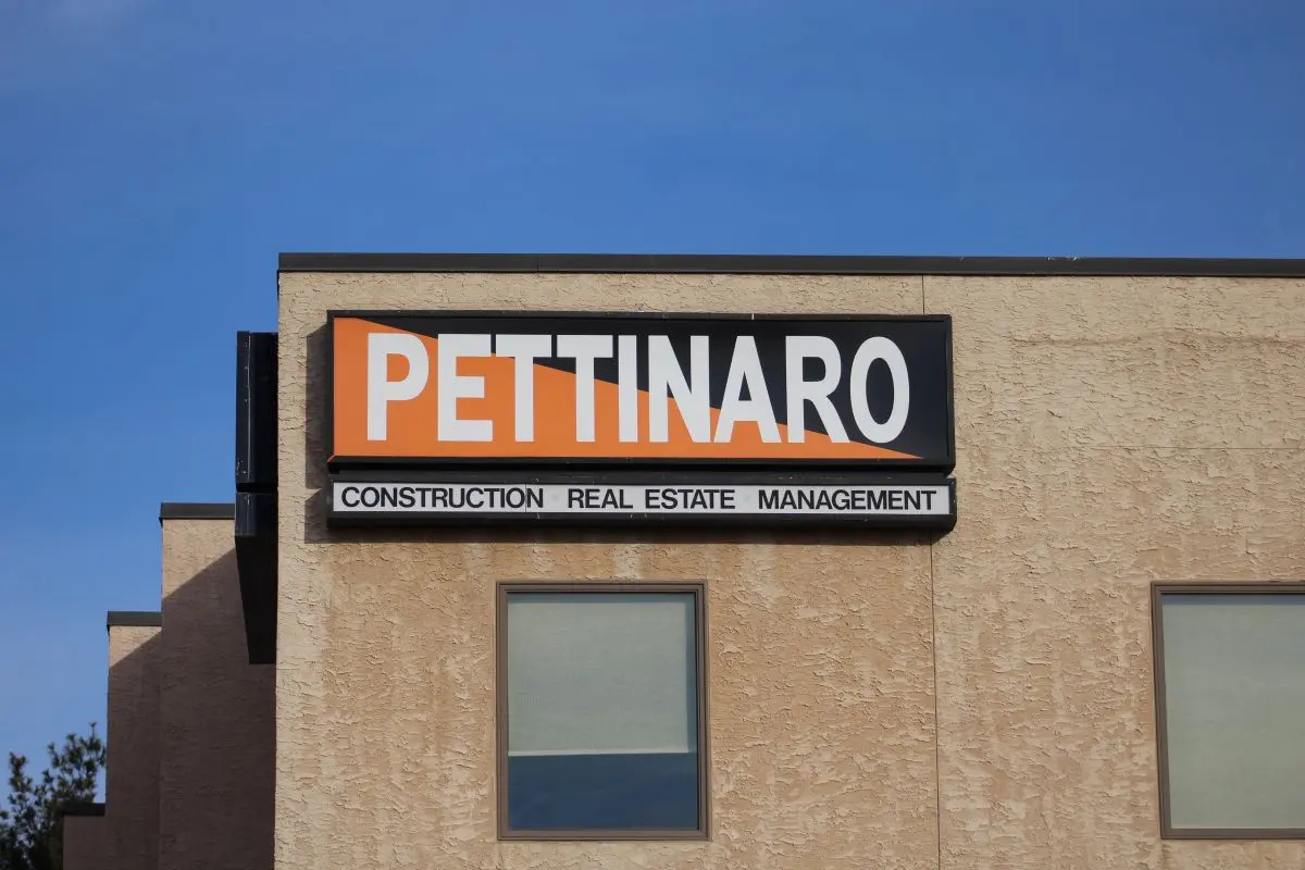 Pettinaro swaps Fox Run office pads for townhomes